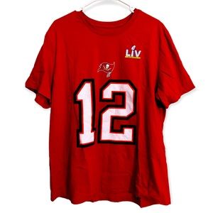 NWOT NIKE BRADY #12 SUPER-BOWL TAMPA BAY BUCCANEERS T-SHIRT. SIZE XL